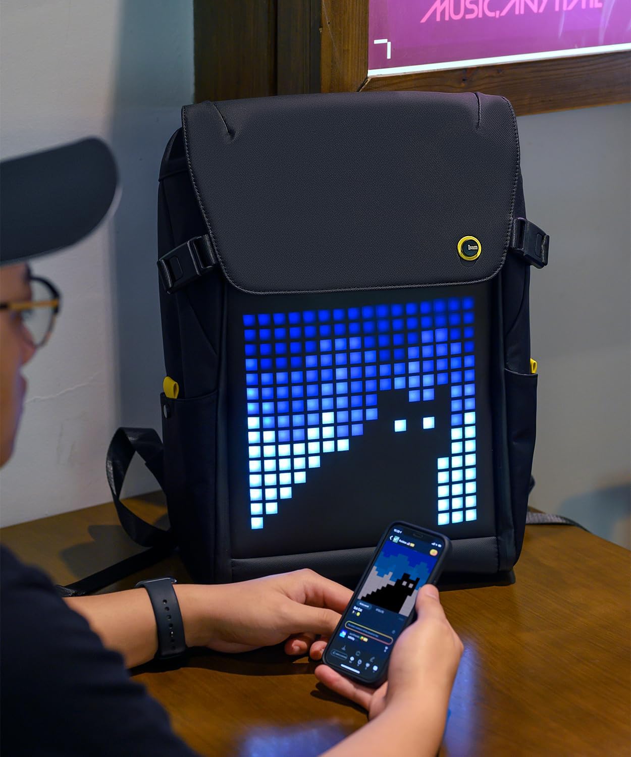 Divoom Pixoo Backpack-M Innovative Smart LED Backpack